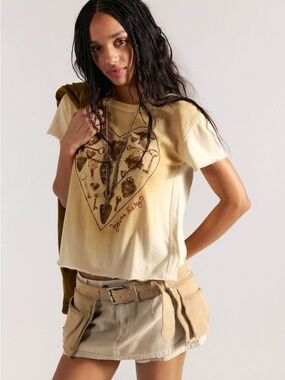 NWT We The Free Key To My Heart Short Sleeve Tee